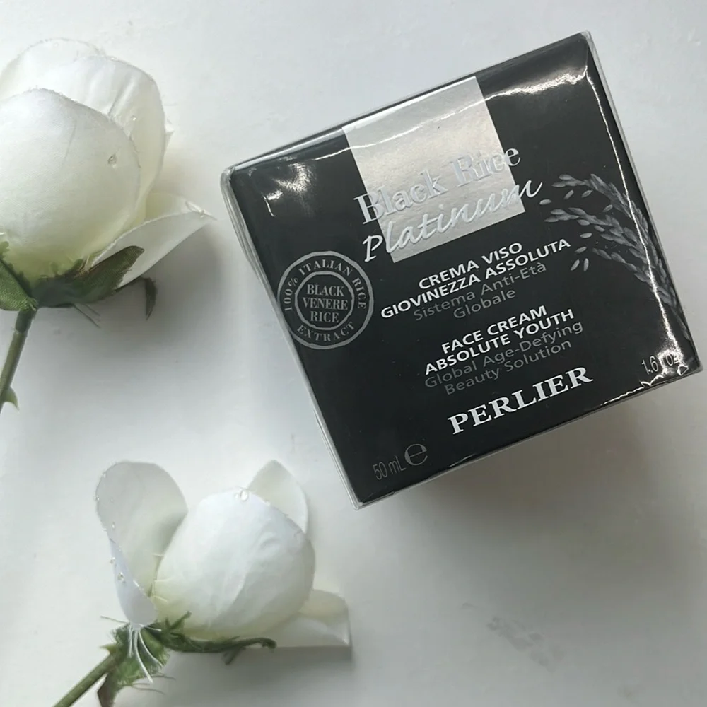NEW Black Rice Platinum Crema Viso Face Cream 1.6 Oz